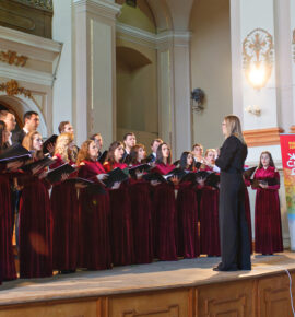 «Molodizhnyi kamernyi khor» (Youth Chamber Choir)